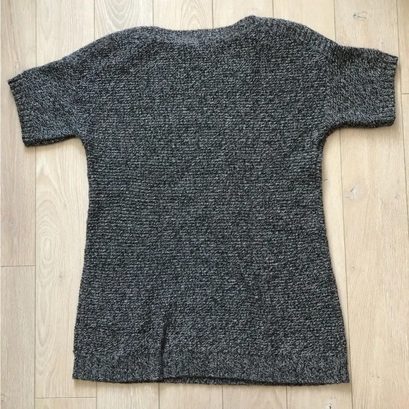 Uniqlo Wool Blend Marled Drop Shoulder Short Sleeve Sweater in Black & White S - Picture 3 of 10